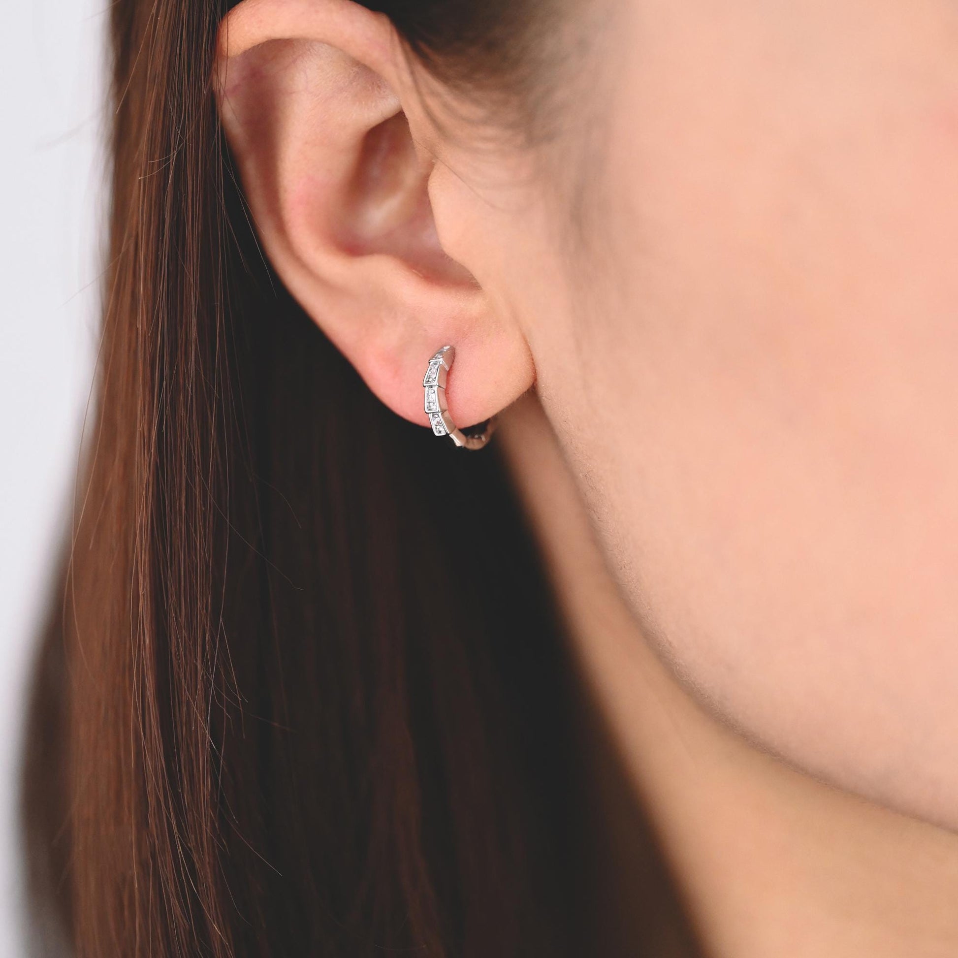 4pcs CZ Pave Gold/ Rhodium plated Hoop Earrings, Dainty Round Huggie Earrings, Minimalist Circle Earring (GB-3826)