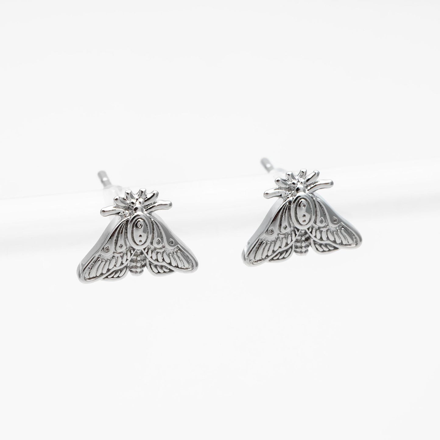 10pcs Gold / Silver Moth Earrings, Dianty Moth Earring Studs, Jewelry Supplies (GB-4686)