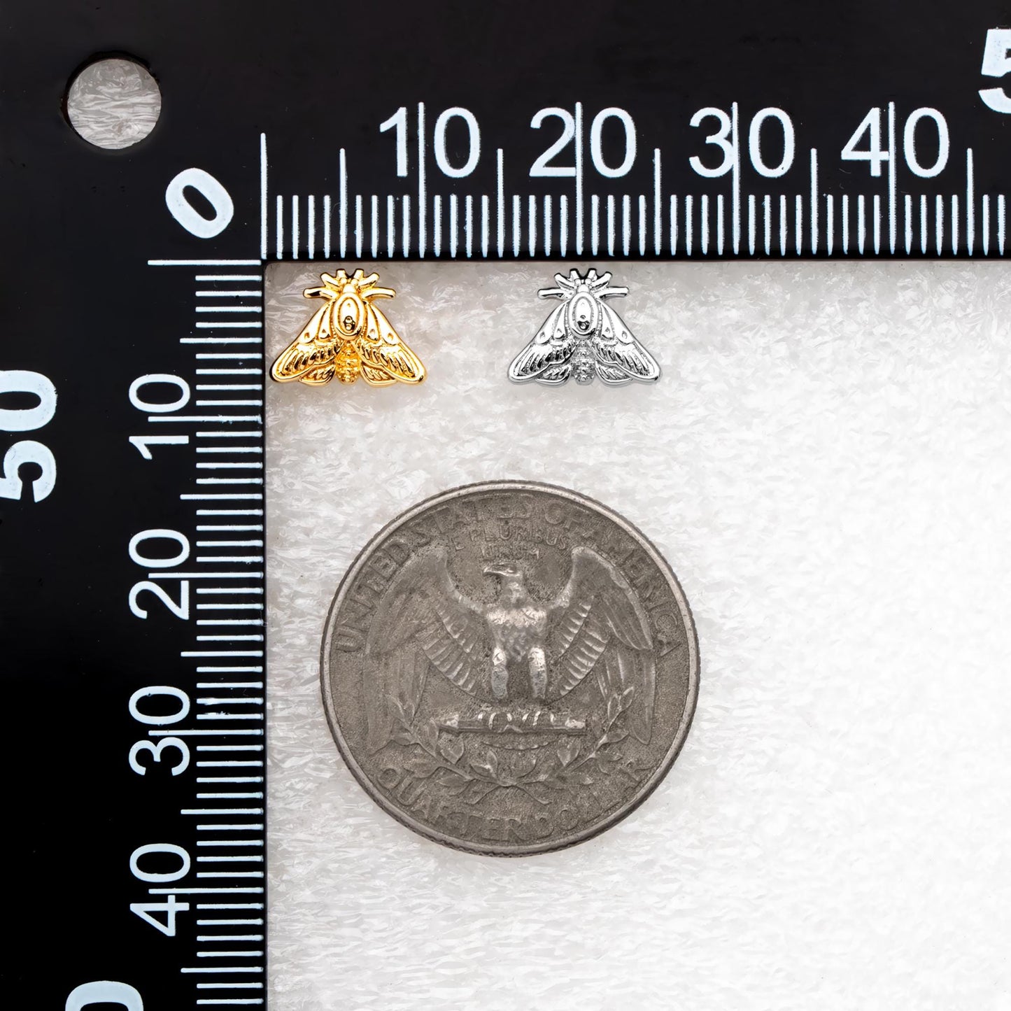 10pcs Gold / Silver Moth Earrings, Dianty Moth Earring Studs, Jewelry Supplies (GB-4686)