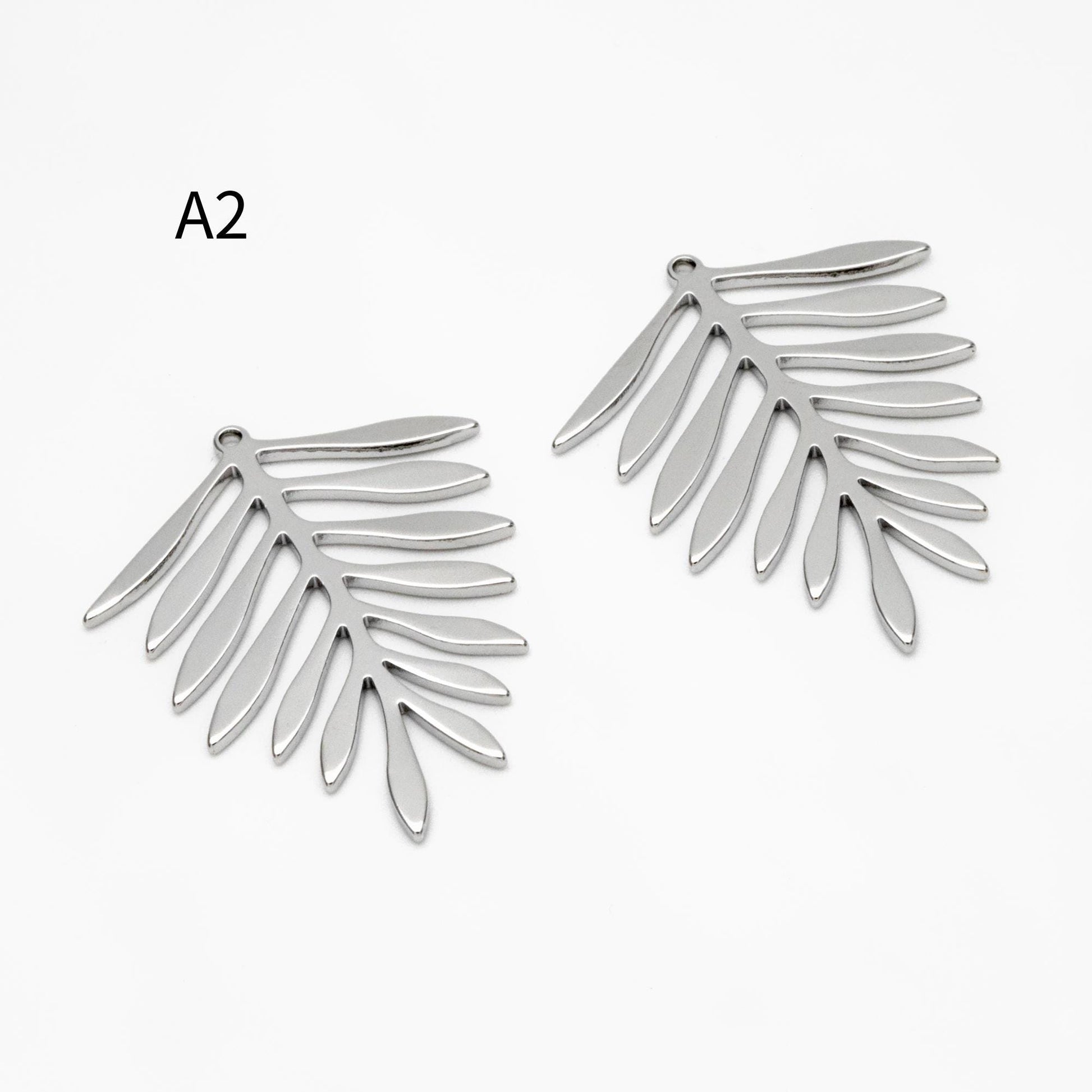 10pcs Gold/ Silver Tone Leaf Charm Pendants, Gold/ Rhodium plated Brass, Lead Nickel Free (GB-3057)