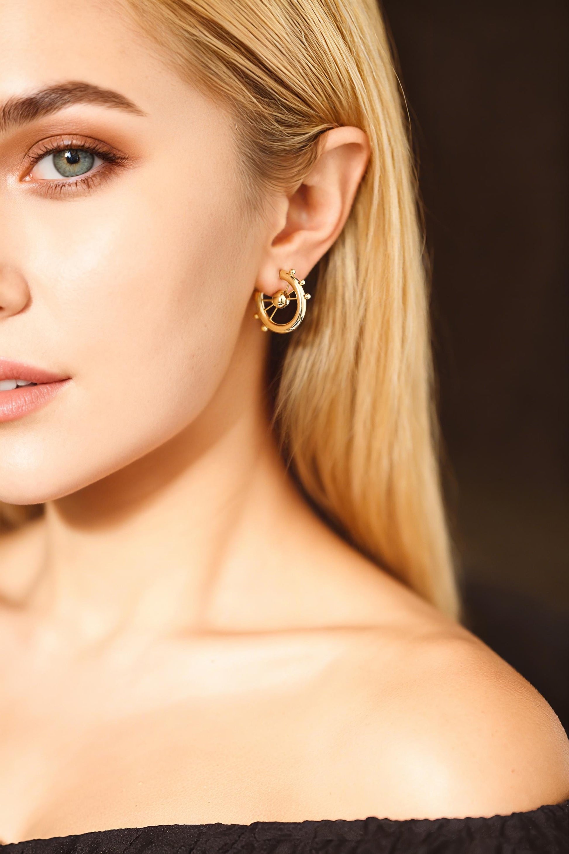 4pcs Gold Round Circle Ear Posts, Gold plated Brass, Geometric Hoop Stud Earrings (GB-3557)
