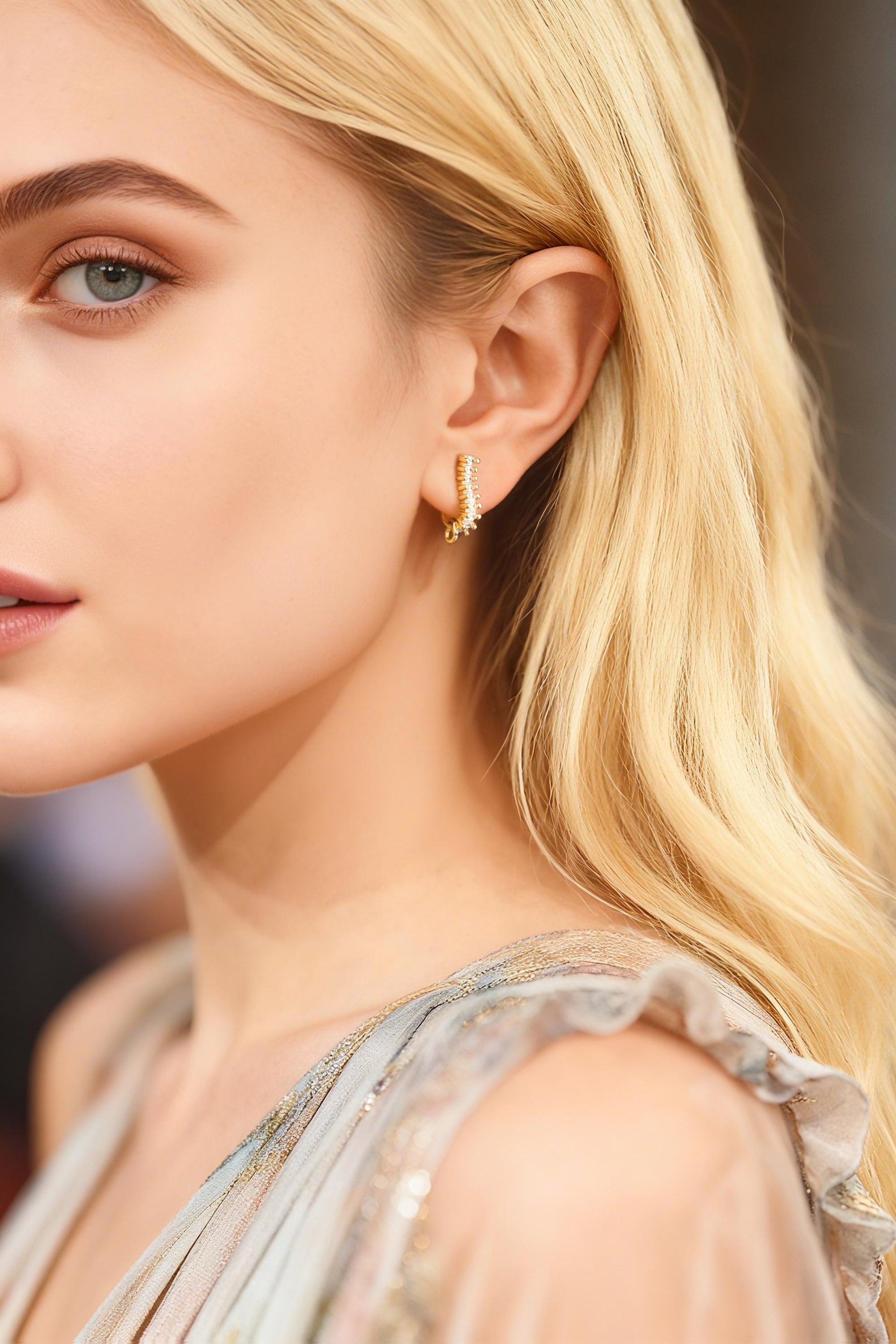 4pcs CZ Paved Curved Bar Post Earrings, Gold plated Brass, Dainty Stud Earrings, DIY Ear Findings (GB-3649)