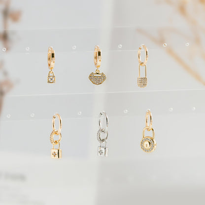 4pcs CZ Pave Gold/ Silver Tone Lock Charms, Real Gold/ Rhodium plated Brass, Mini Lock Pendants (GB-751)