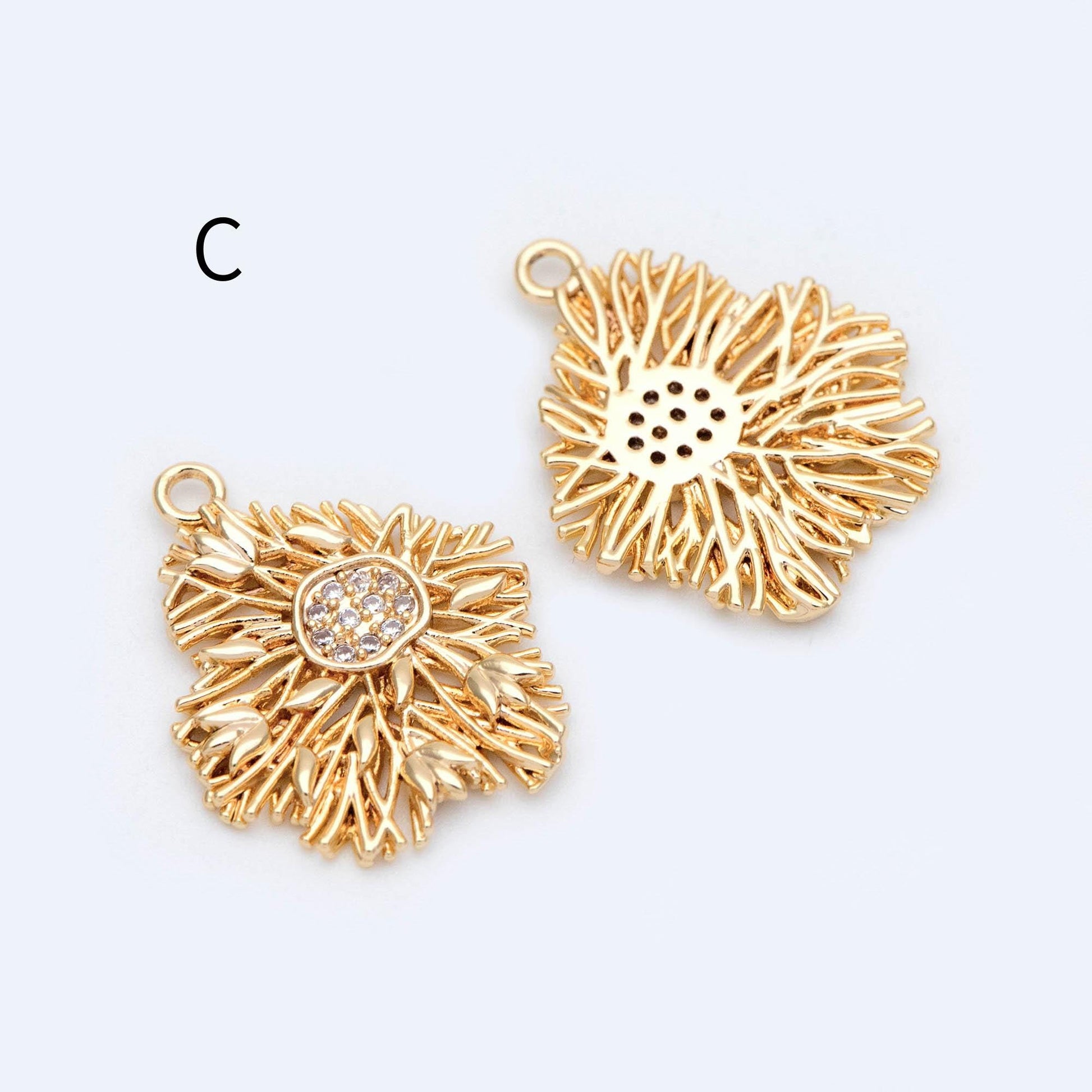 4pcs CZ Pave Gold Filigree Charms, Gold plated Brass, Earring Necklace Pendants (GB-1117)