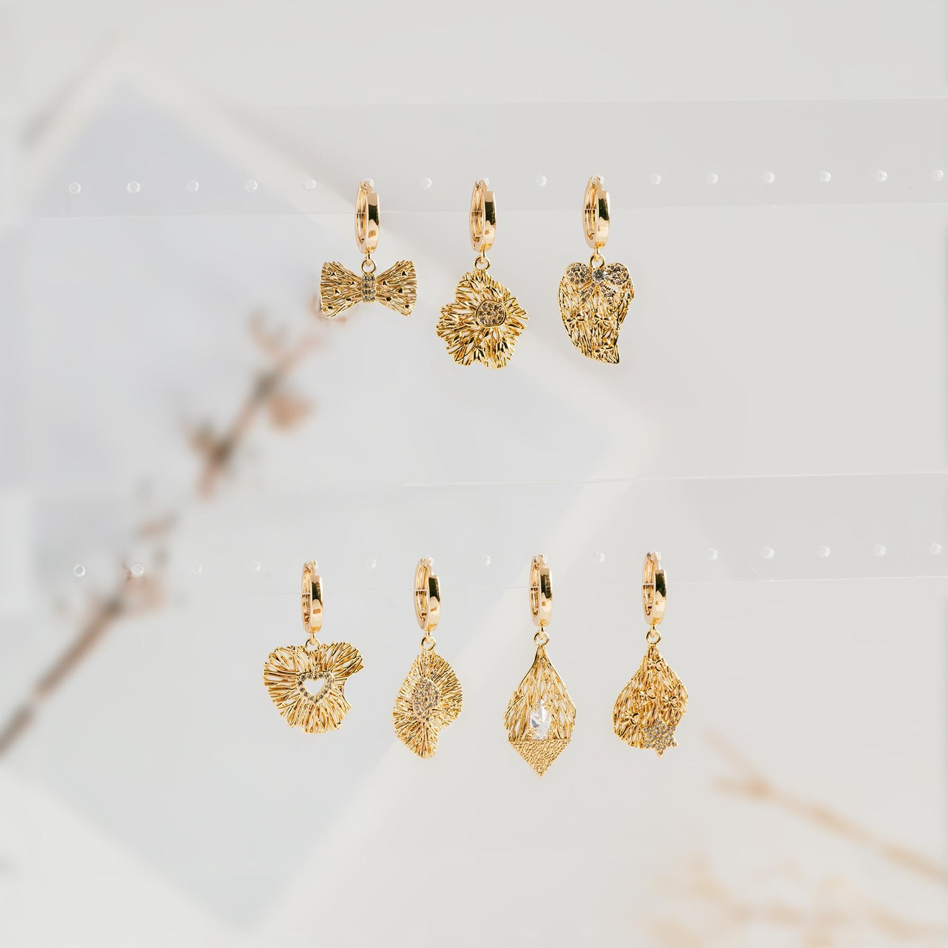 4pcs CZ Pave Gold Filigree Charms, Gold plated Brass, Earring Necklace Pendants (GB-1117)