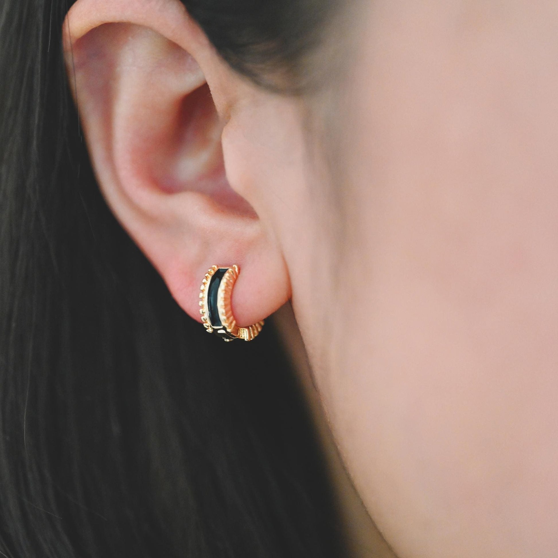 4pcs Enamel Hoop Earrings, 18K Gold plated Brass, Minimalist Circle Huggies (GB-3717)