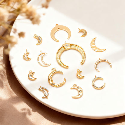 10pcs Gold/ Silver tone Moon Charms , 18K Gold/ Rhodium plated Brass, Moon Connector Pendants (GB-618)