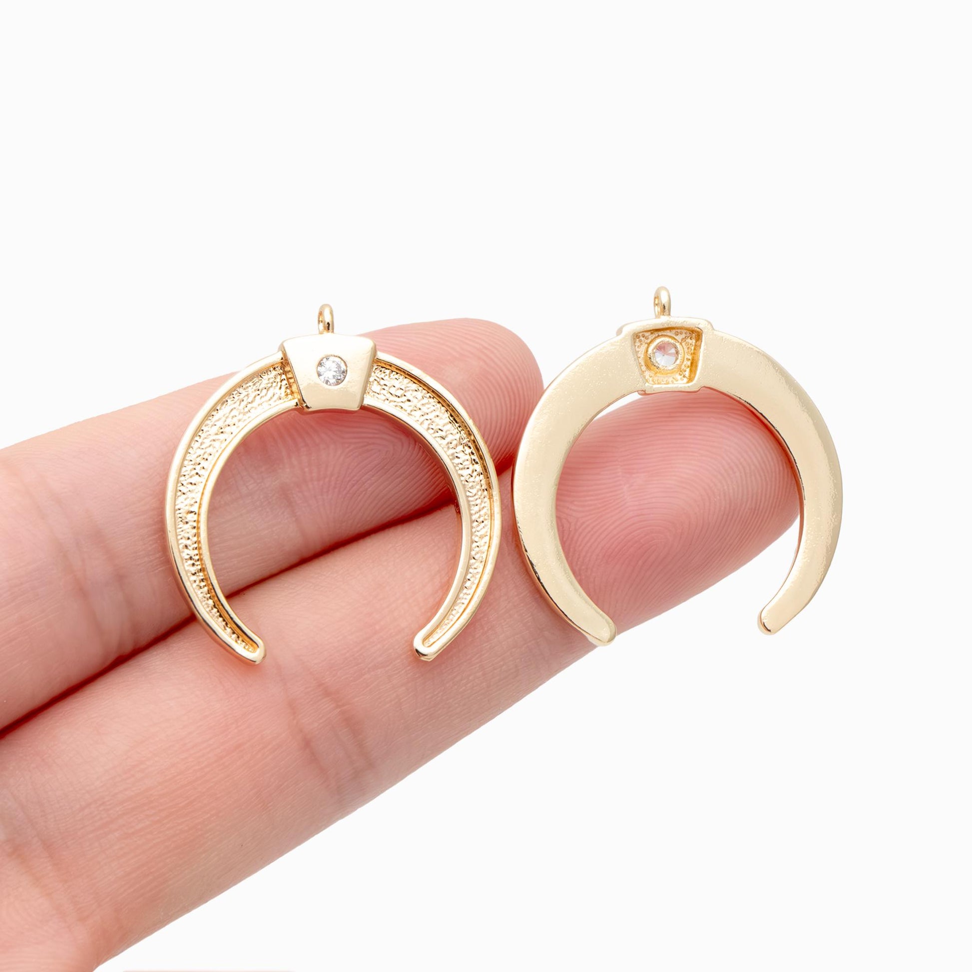 10pcs CZ pave Gold Crescent Moon Charms 15mm, 18K Gold plated Brass, OX Horn Pendant (GB-618-K)