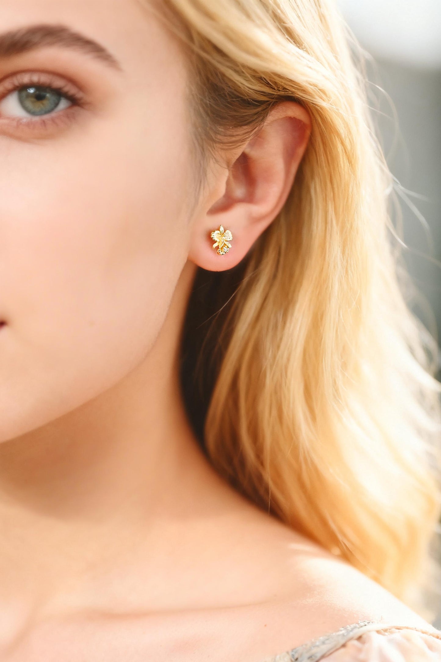 10pcs CZ Pave Gold Flower Earring with Loop, Gold Plated Brass, Jewelry Making, Diy Material, Jewelry Supplies (GB-3873)