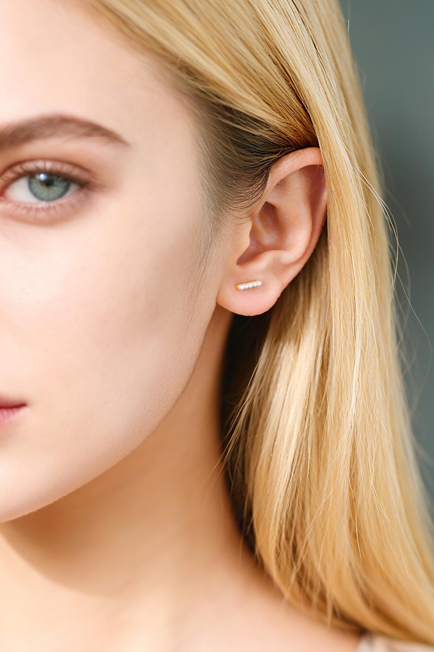 10pcs Faux Pearl Pave Gold Bar Earrings, Gold Plated Brass Tiny Pearl Stud Earring (#GB-4594)