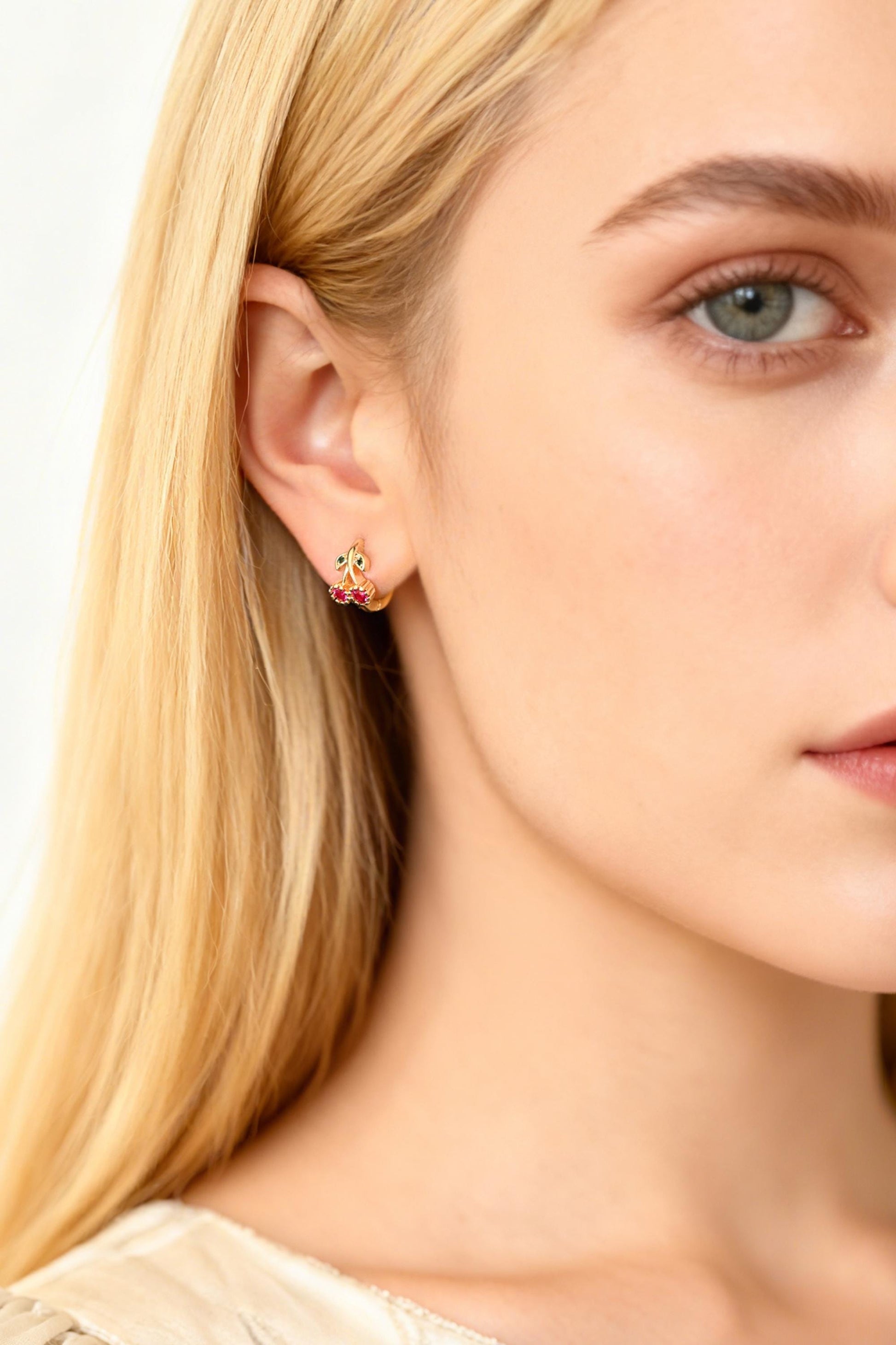 4pcs CZ Pave Cherry Hoop Earrings, 12mm, Dainty Huggie Earrings, Minimalist Earring, Small Gold Hoops Earring (GB-3528)