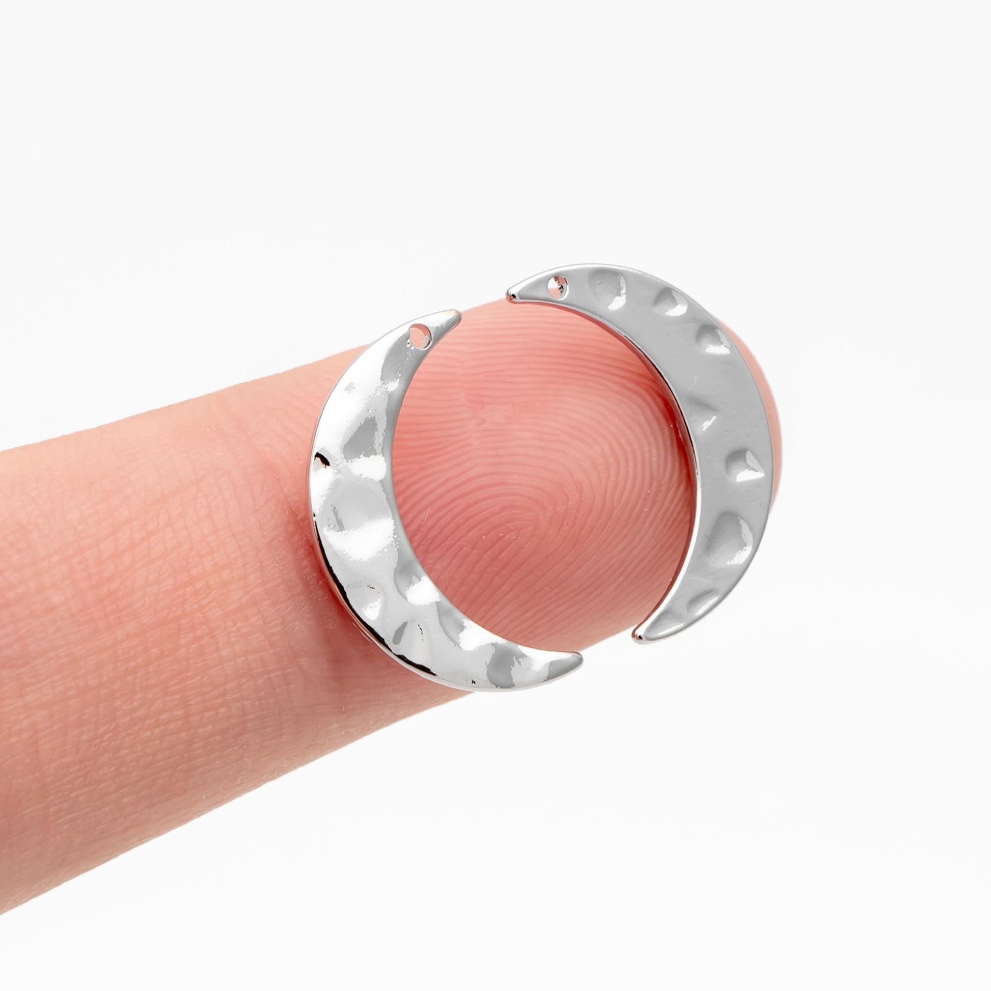 10pcs Gold/ Silver Tone Hammered Moon Charms 16mm, Gold/ Rhodium plated Brass Moon Pendant (GB-618-L)