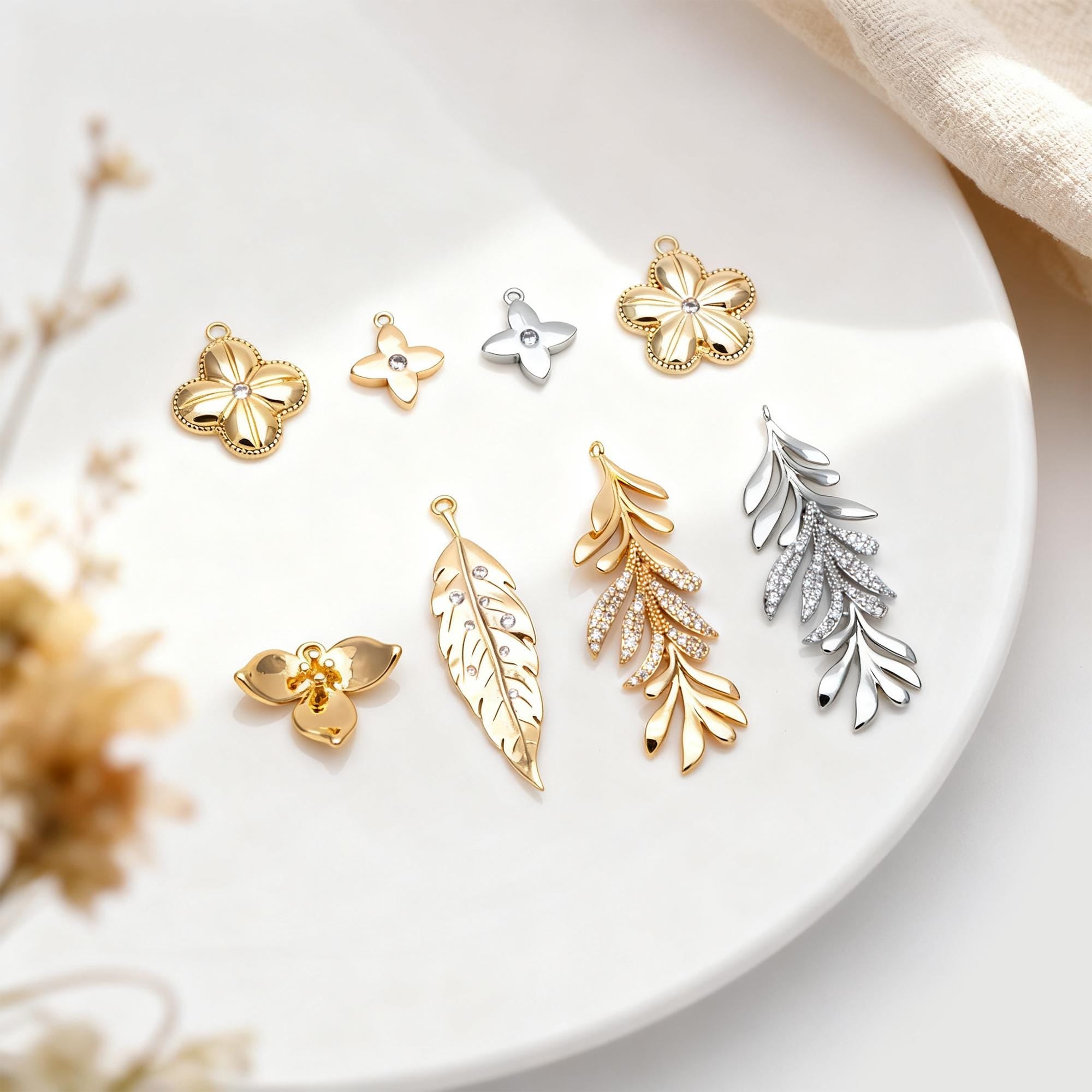 4pcs Gold/ Silver Tone CZ Pave Flower Leaf Charms , Real Gold/ Rhodium plated Brass, Dainty Earring Pendants (GB-978)