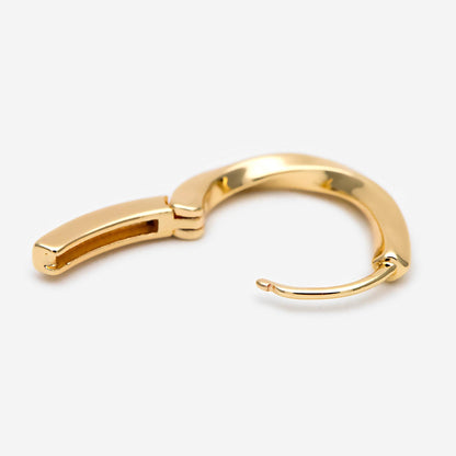 10pcs Gold/ Silver Twist Oval Earrings, Oval huggie earrings (GB-1656-E)