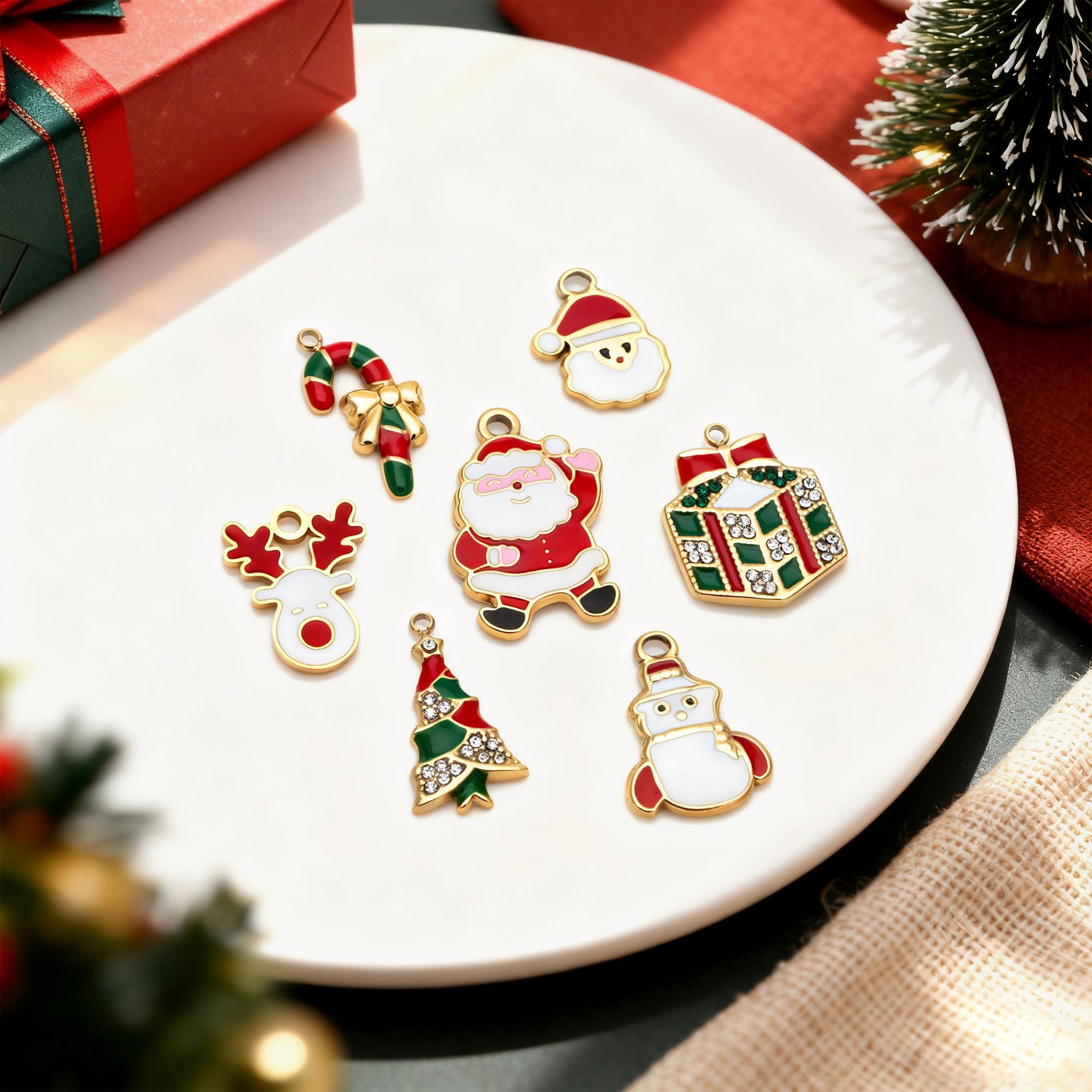 4pcs Enamel Christmas Charms, PVD Gold Stainless Steel, Jewelry Making Supply (GB-4700)