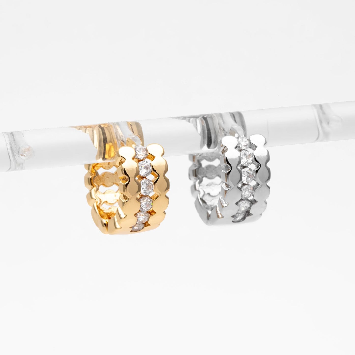 4pcs CZ Pave Gold/ Silver Tone Round Hoop Earrings, Huggie Earrings, Minimalist Earring, Small Gold Hoops Earring (GB-4707)