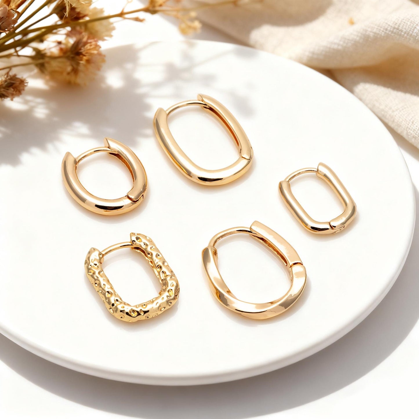 10pcs Gold/ Silver tone Oval Leverback Ear Hooks 14x10mm, Gold/ Rhodium plated on Brass, Earring Hoop Components (GB-1656)