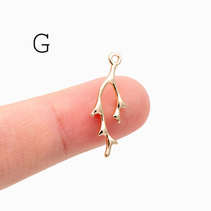 4pcs Gold Branch Charms , Real Gold Plated Brass, Christmas Pendants, Jewelry Making, Diy Material, Jewelry Supplies (GB-2672)