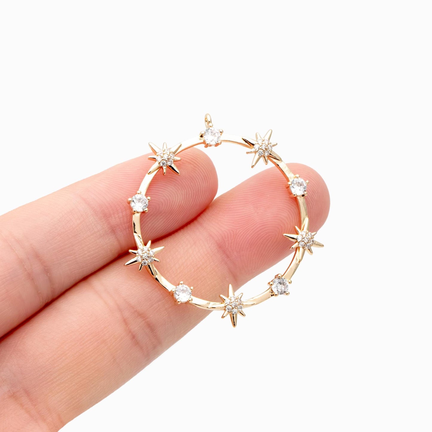 4pcs CZ pave Gold/ Silver Star Ring Pendants 37x35mm, 18K Gold/ Rhodium plated Brass, Rhinestone Round Loop Circle Charms (GB-1048-H)