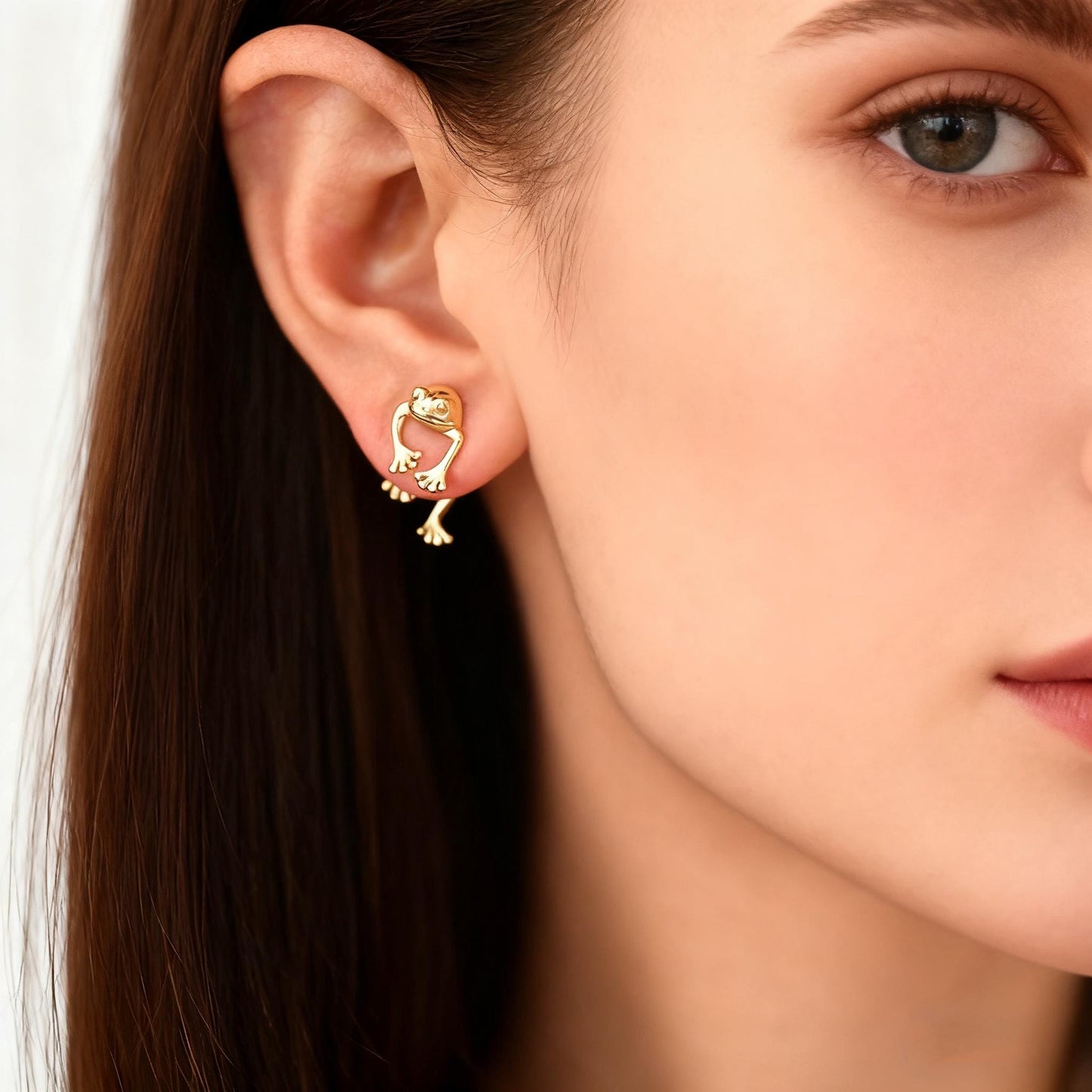 4pcs Gold/ Silver Tone Frog Front Back Earrings, Gold/ Rhodium Plated Brass, Animal Ear Jacket (GB-4533)