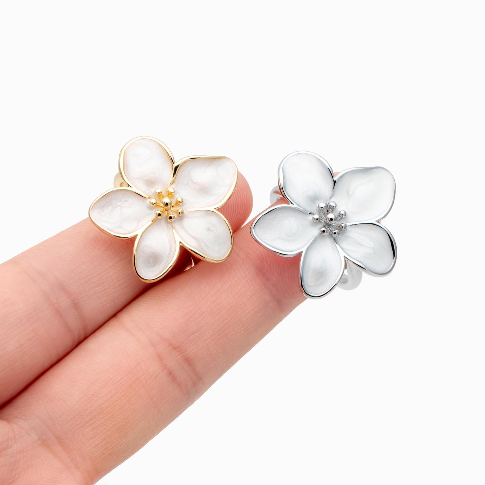 4pcs Gold/ Silver Enamel White Flower Ring, Everyday Ring, Dainty Rings, Adjustable Ring (#JZ-012)