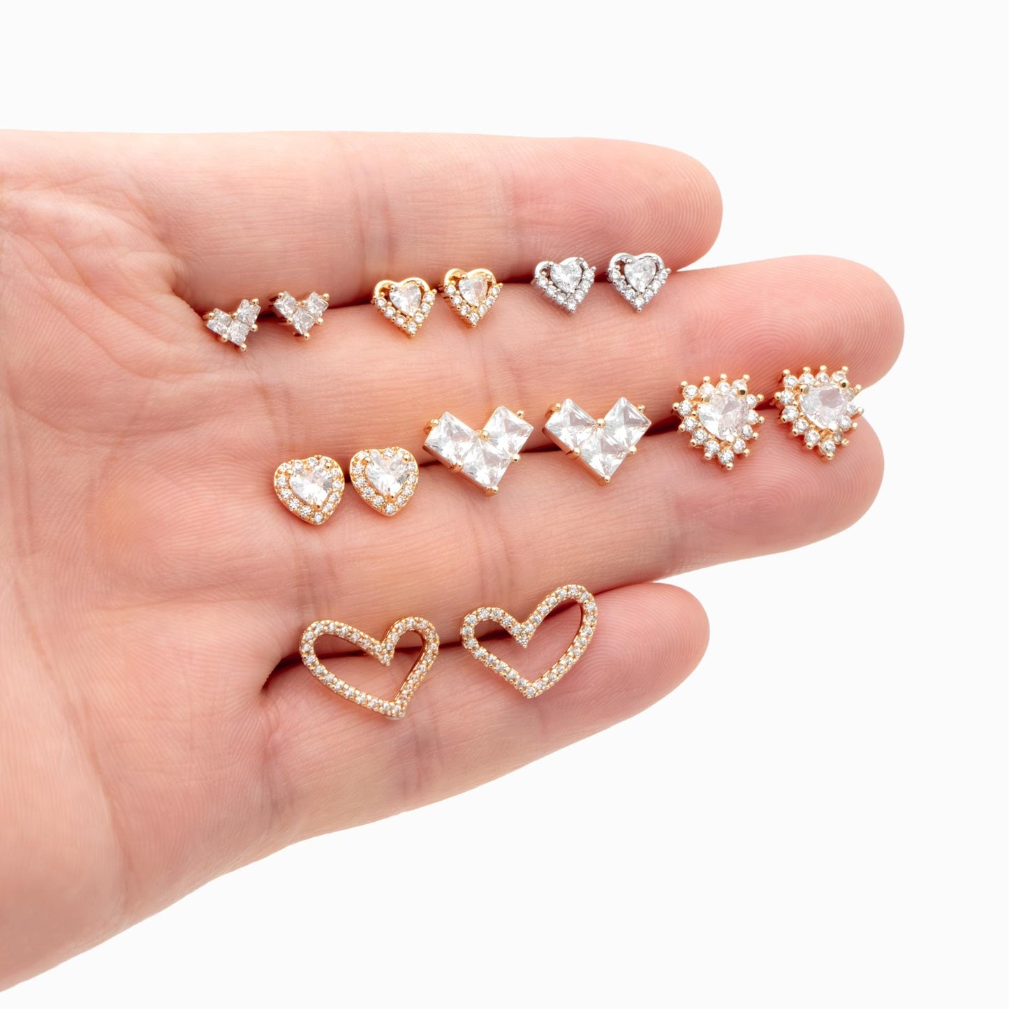 4pcs CZ Pave Heart Ear Posts, Gold Plated Brass Stud Earrings, Jewelry Findings, Wholesale Supplies (GB-3115)
