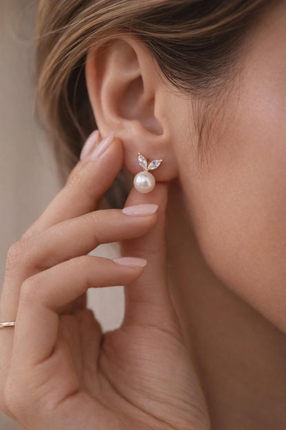 4pcs Gold/ Silver tone CZ Pave Leaf Glass Pearl Earrings (#GB-4341)