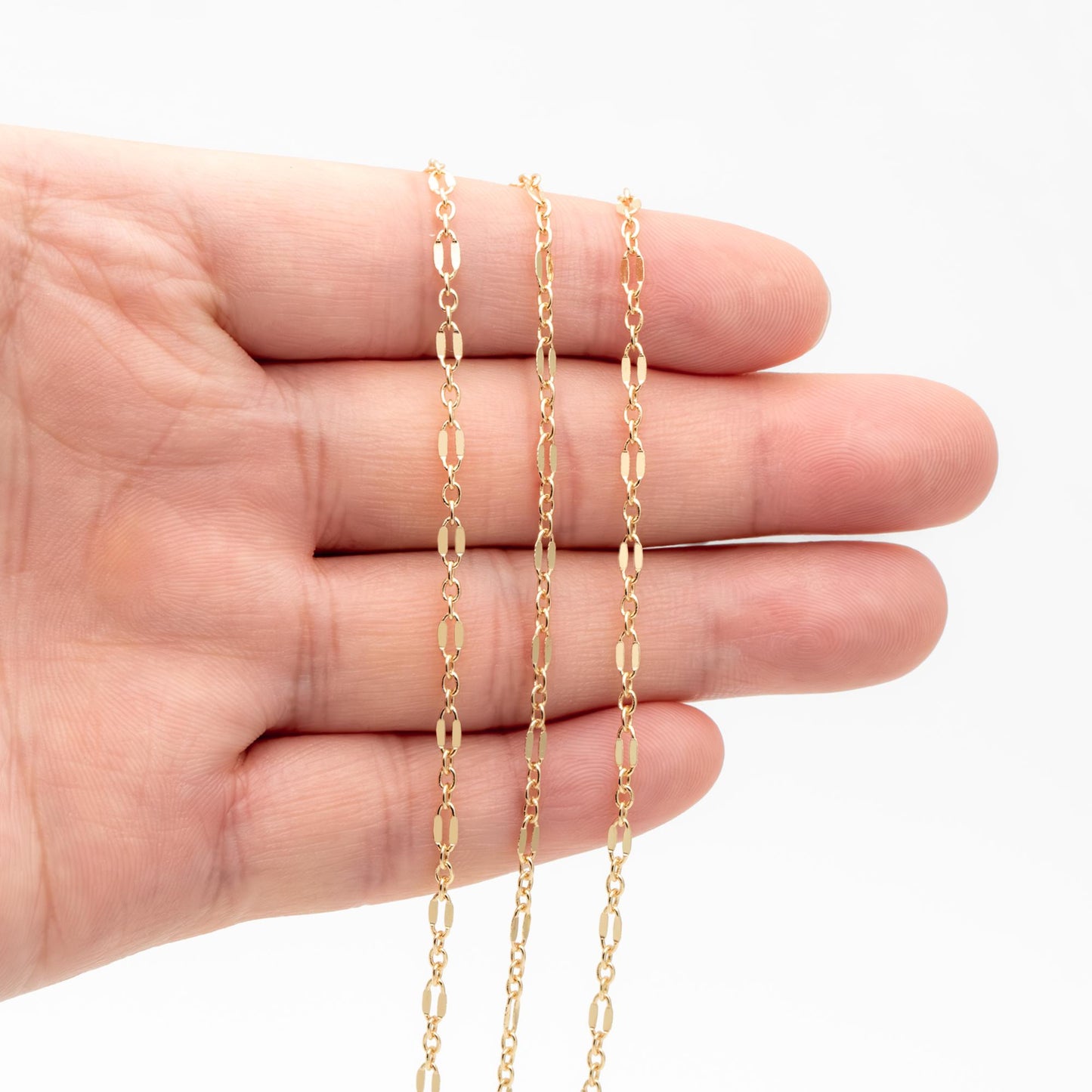 Gold Flat Cable Chains 2.5mm, 18K Gold plated Brass, Dainty Oval Linked Chains (#LK-626)/ 1 Meter=3.3 ft