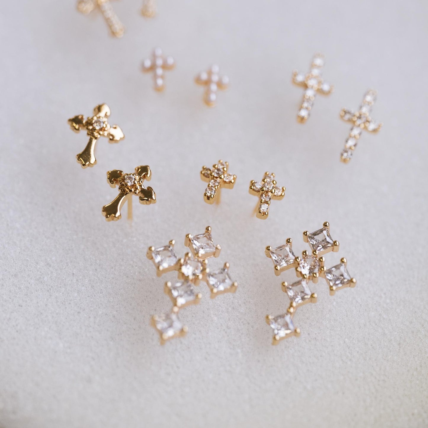 4pcs CZ Pave Gold Cross Earrings, 14K Gold Plated Brass Dainty Cross Stud Earring (#GB-3637-F)