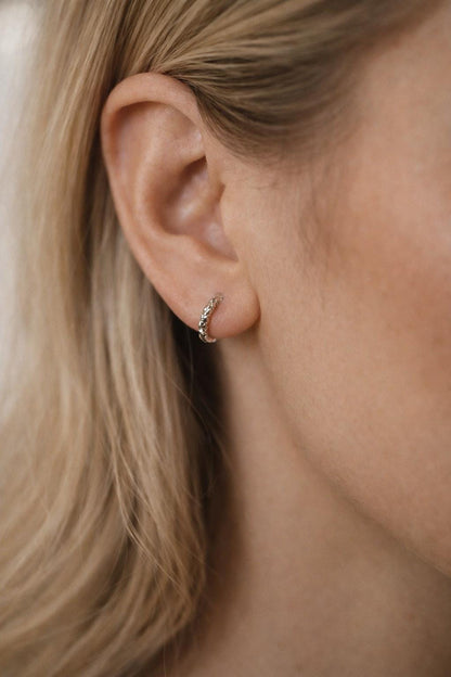 10pcs Gold/ Silver Textured Hoop Earrings, Huggie Earrings, Minimalist Earring, Small Gold Hoops Earring (GB-4741)