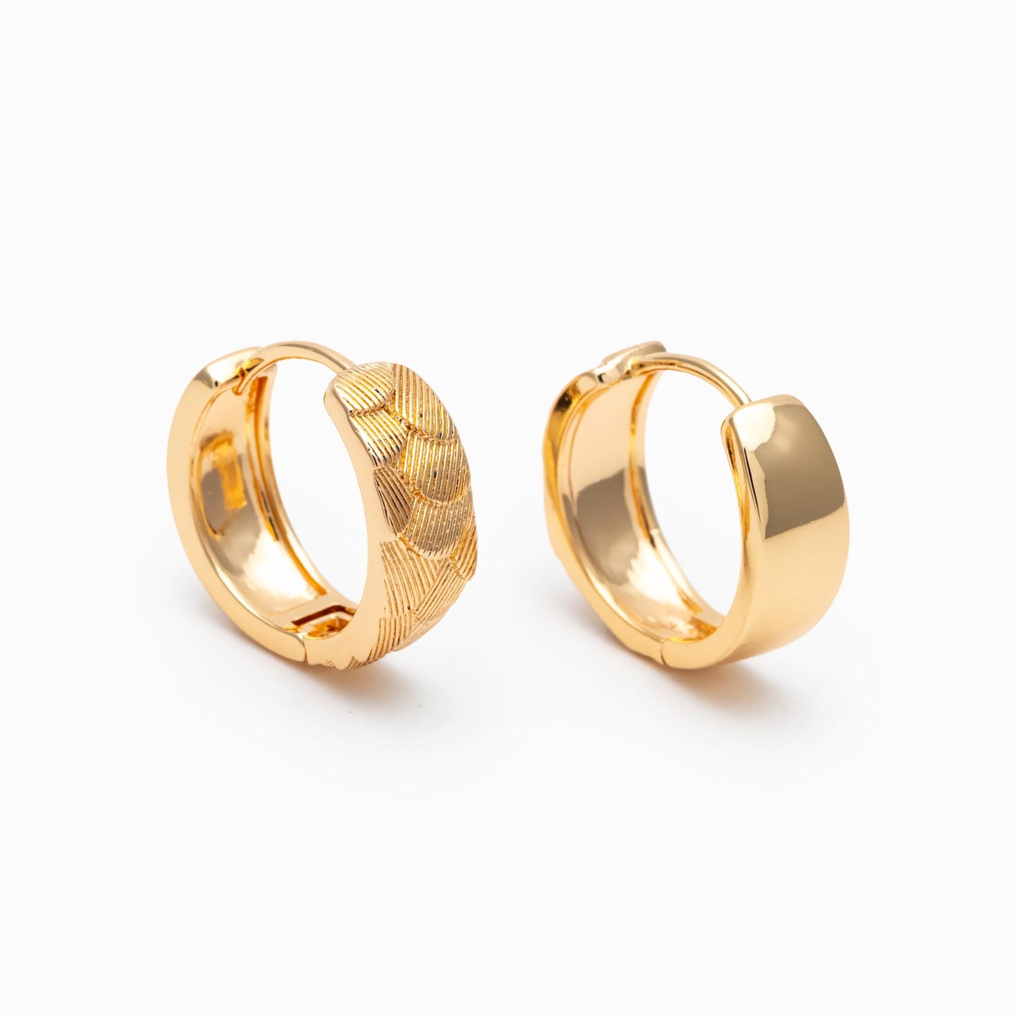 4pcs Gold/ Silver Hoop Earrings, 16mm, 18K Real Gold/ Rhodium plated Brass, Dainty Huggie Earrings, Minimalist Earrings (GB-4756)