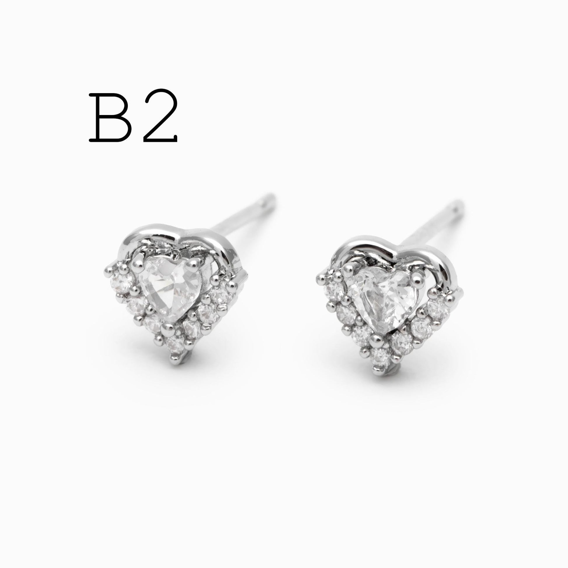4pcs CZ Pave Heart Ear Posts, Gold Plated Brass Stud Earrings, Jewelry Findings, Wholesale Supplies (GB-3115)