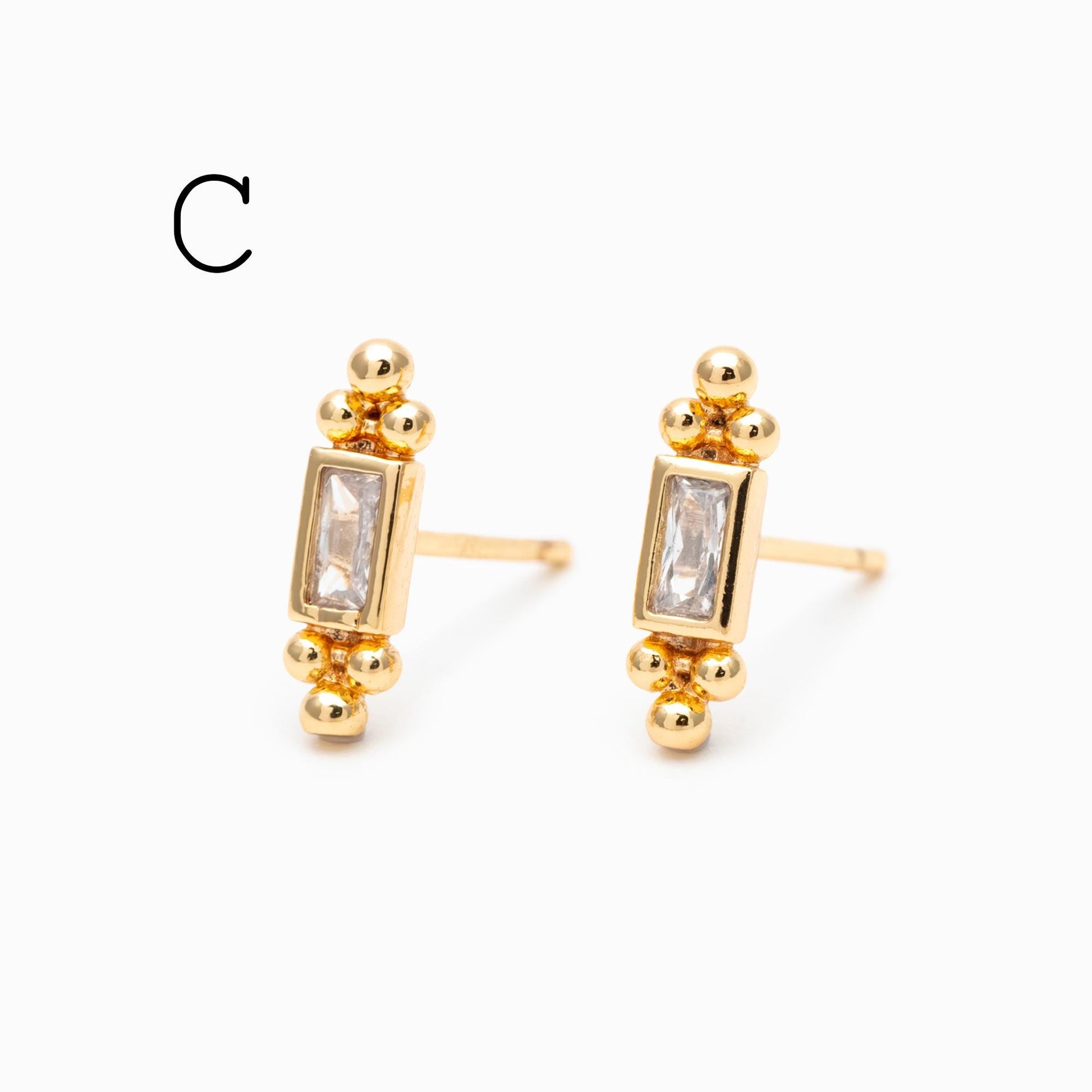 10pcs CZ Pave Round Trinity Ear Posts 12x8.5mm, Gold Plated Brass Dainty Stud Earrings (GB-3642)