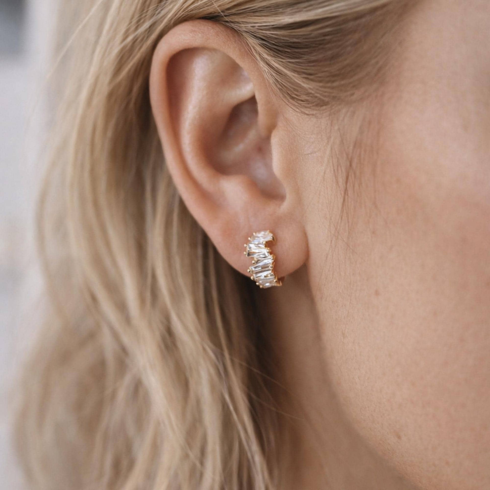 4pcs CZ Pave Gold/ Silver Hoop Earrings, 12mm, Dainty Huggie Earrings, Minimalist Earrings (GB-4726)