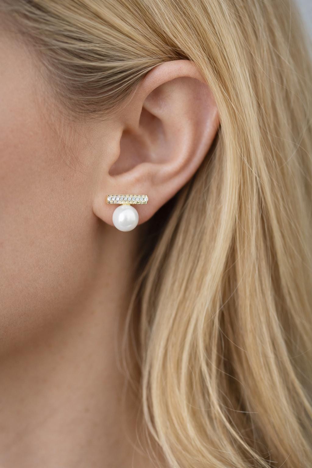 4pcs CZ Pave Gold Bar With Glass Pearl Earrings (GB-4279)