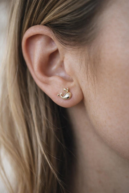 10pcs Gold/ Silver Tone Whale Earrings, 18K Real Gold/ Rhodium plated Brass, Cute Ocean Stud Earrings (GB-4460-C)