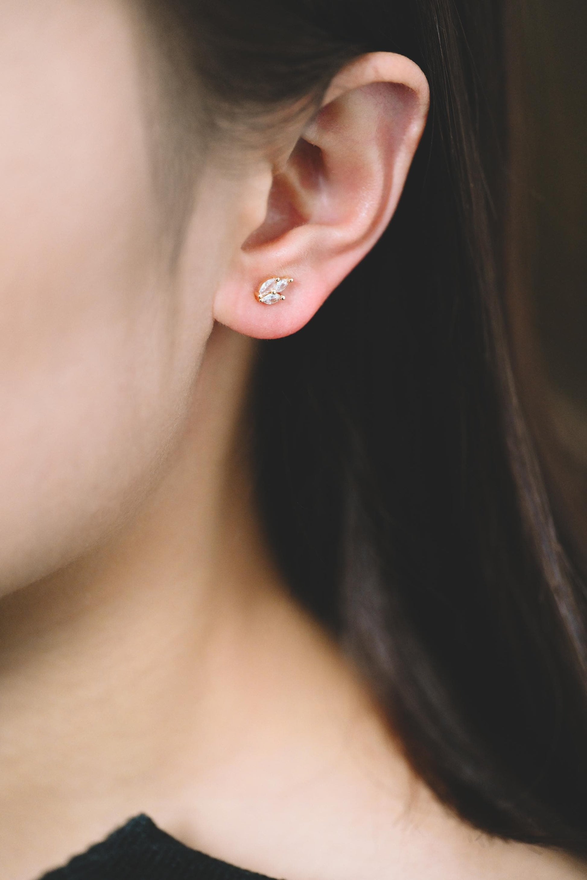 10pcs CZ Pave Flower Ear Posts: 18K Gold Plated Brass Stud Earrings (GB-3395)