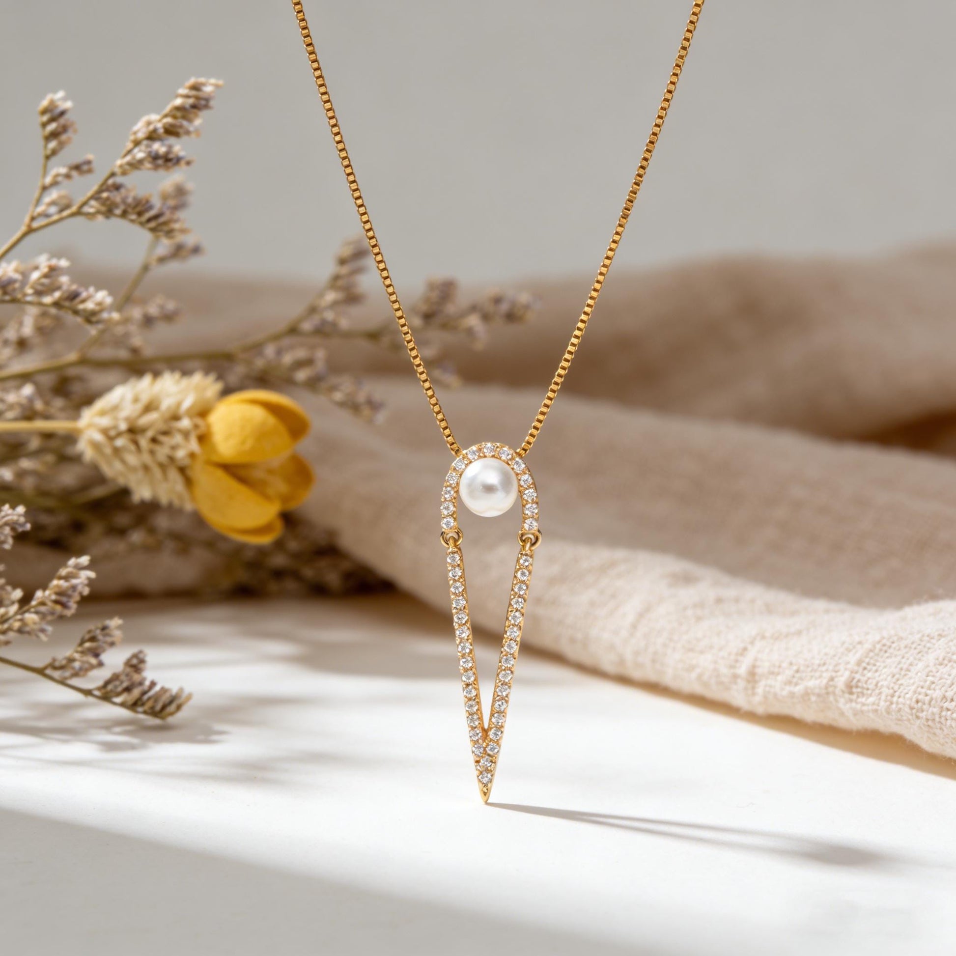 4pcs CZ Pave Gold Necklace Charm, 5mm Glass Imitation Pearl & Zirconia Pendant (GB-1498)