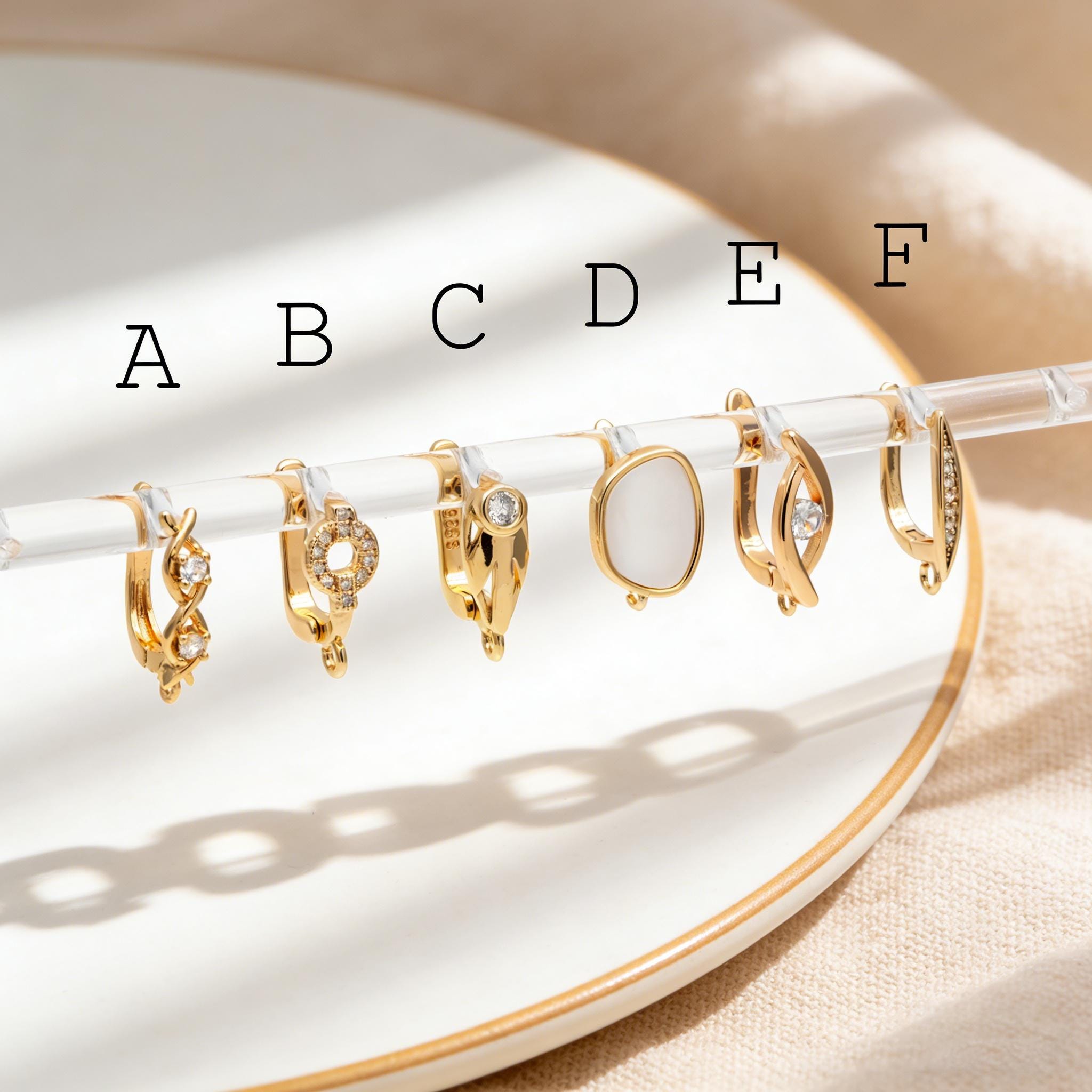 4pcs Gold Click-in Style Stud Earring, Leverback Earring with Loop, Earring Finding Wholesale (GB-3904)