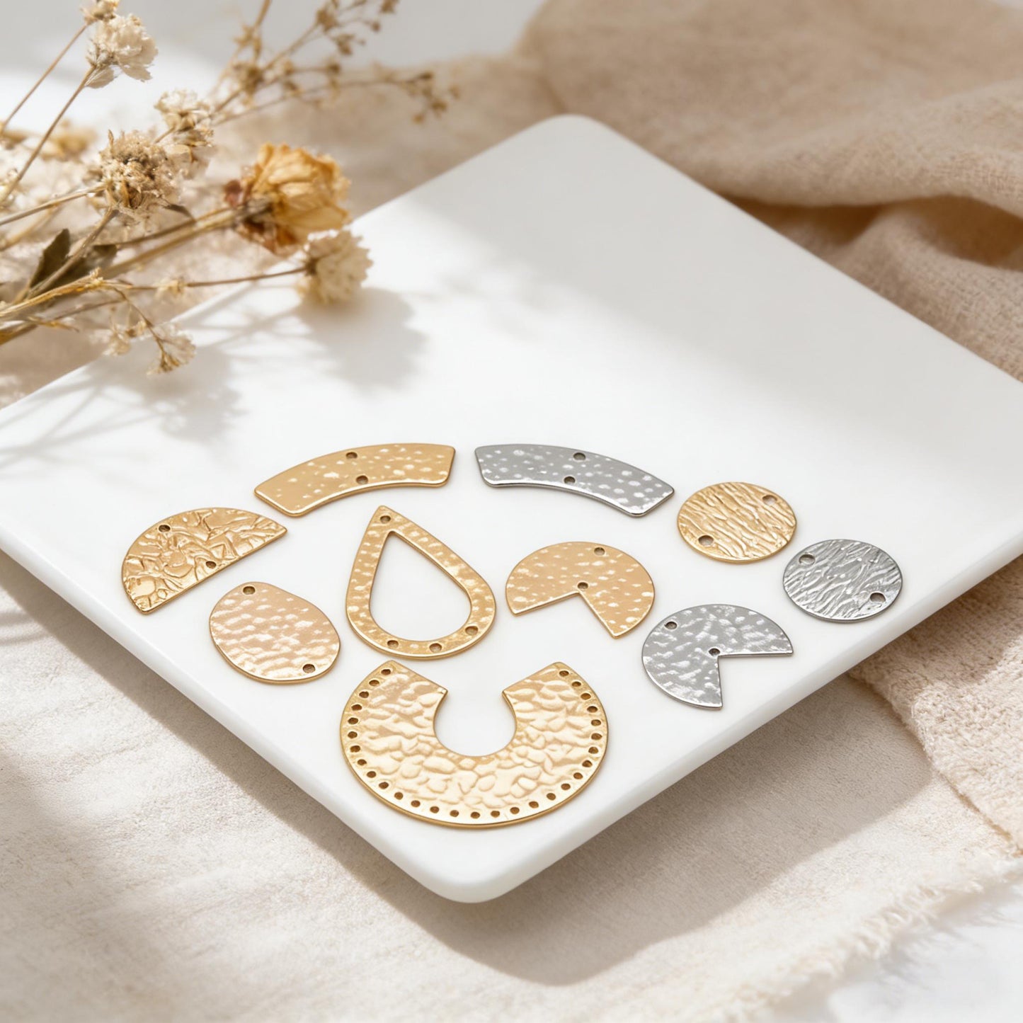 10pcs Gold/ Silver tone Hammered Geometric Charm Connectors, Gold/ Rhodium plated Brass Rustic Pendants (GB-654)