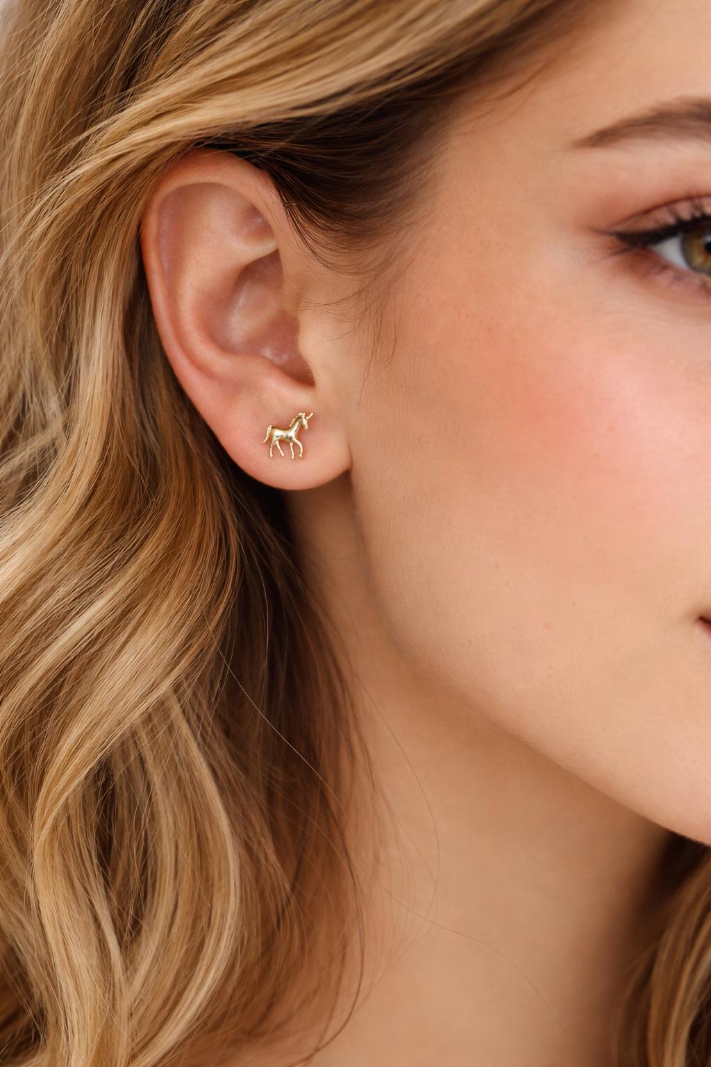 10pcs Gold/ Silver Unicorn Stud Earrings, 18K Real Gold/ Rhodium plated Brass (GB-4764)