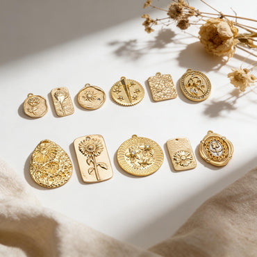 4pcs Gold Flower Charms, 18K Gold plated Brass, Flower Earring Pendants (GB-1281)