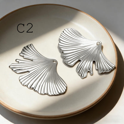 10pcs Gold/ Silver Tone Leaf Charm Pendants, Gold/ Rhodium plated Brass, Lead Nickel Free (GB-3057)
