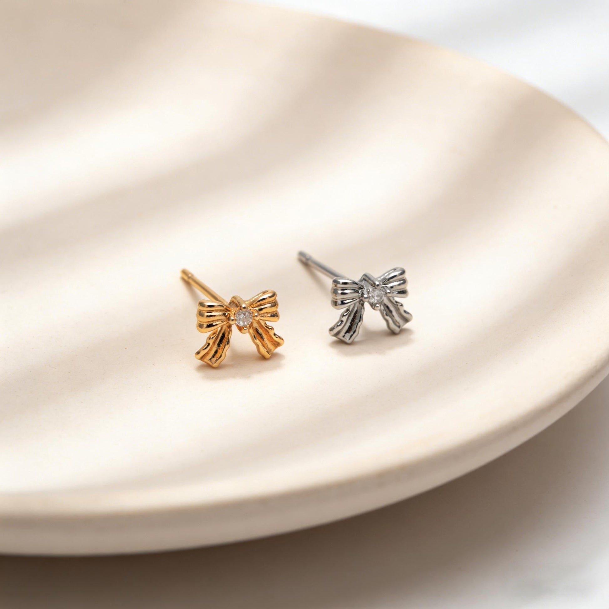10pcs Tiny Bowknot Earrings, 18K Real Gold/ Rhodium plated Brass, Bow Knot Stud Earring (GB-4737)