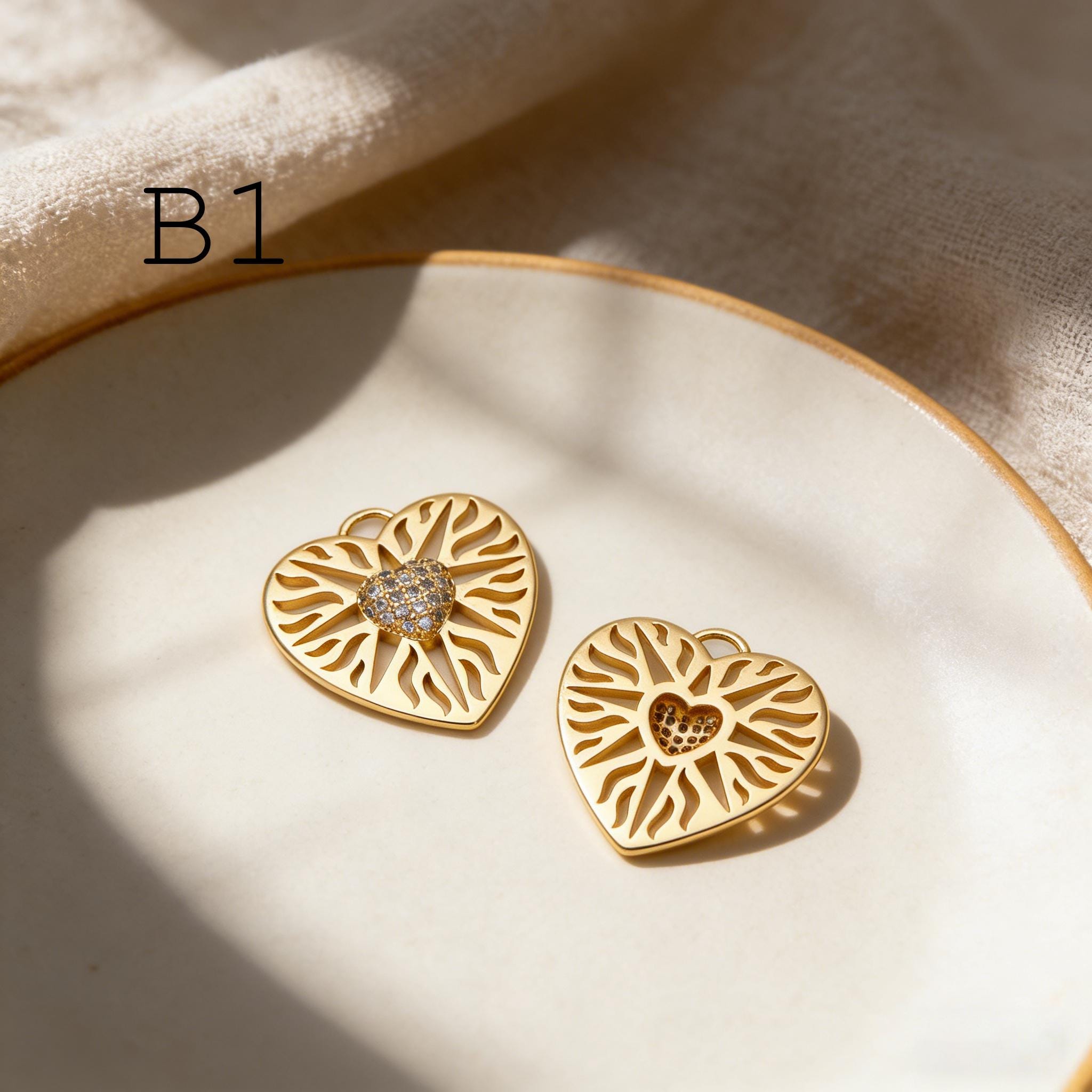 4pcs Gold/ Silver Tone Heart Pendants, 18K Gold/ Rhodium plated Brass, Dainty Heart Charms (GB-1964)