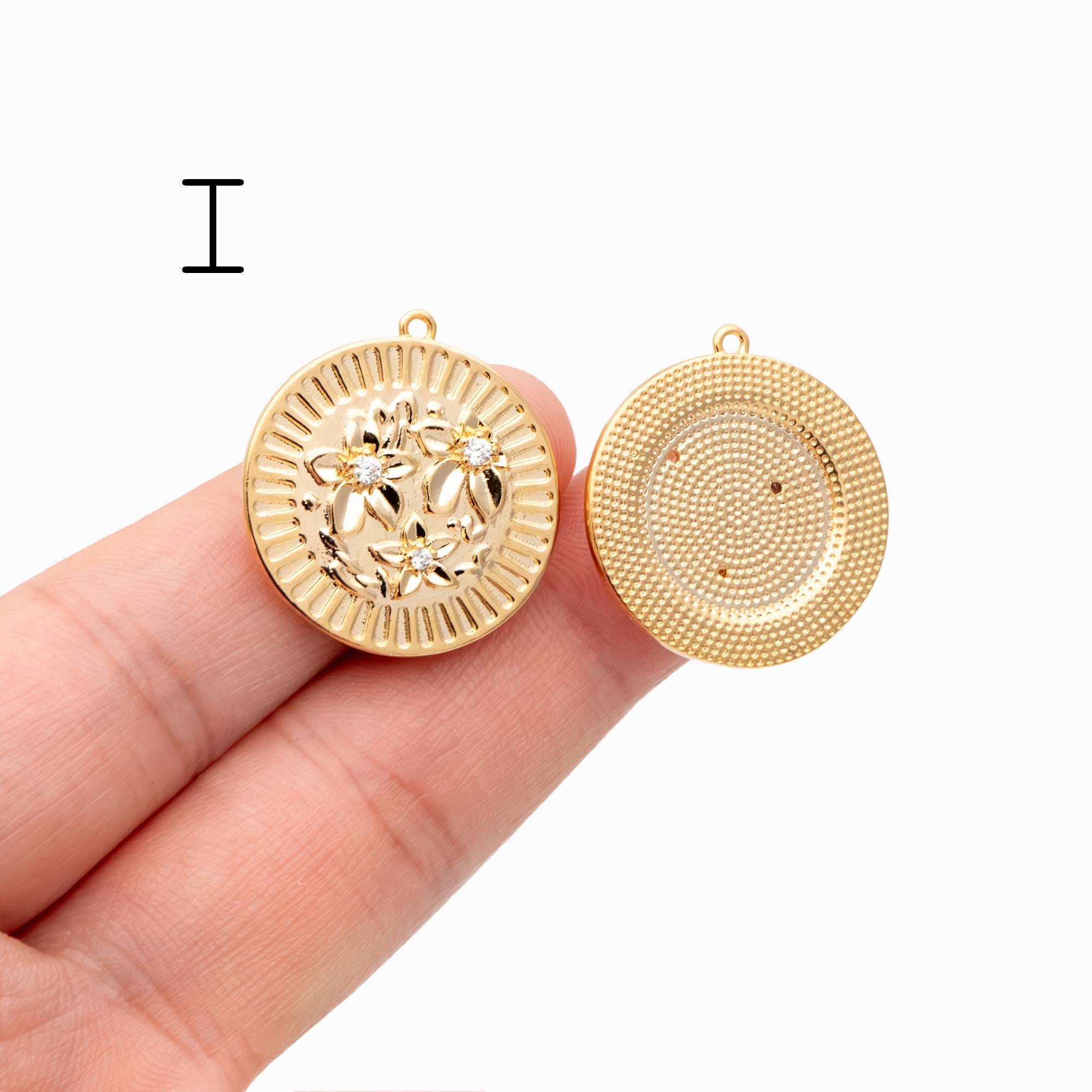 4pcs Gold Flower Charms, 18K Gold plated Brass, Flower Earring Pendants (GB-1281)