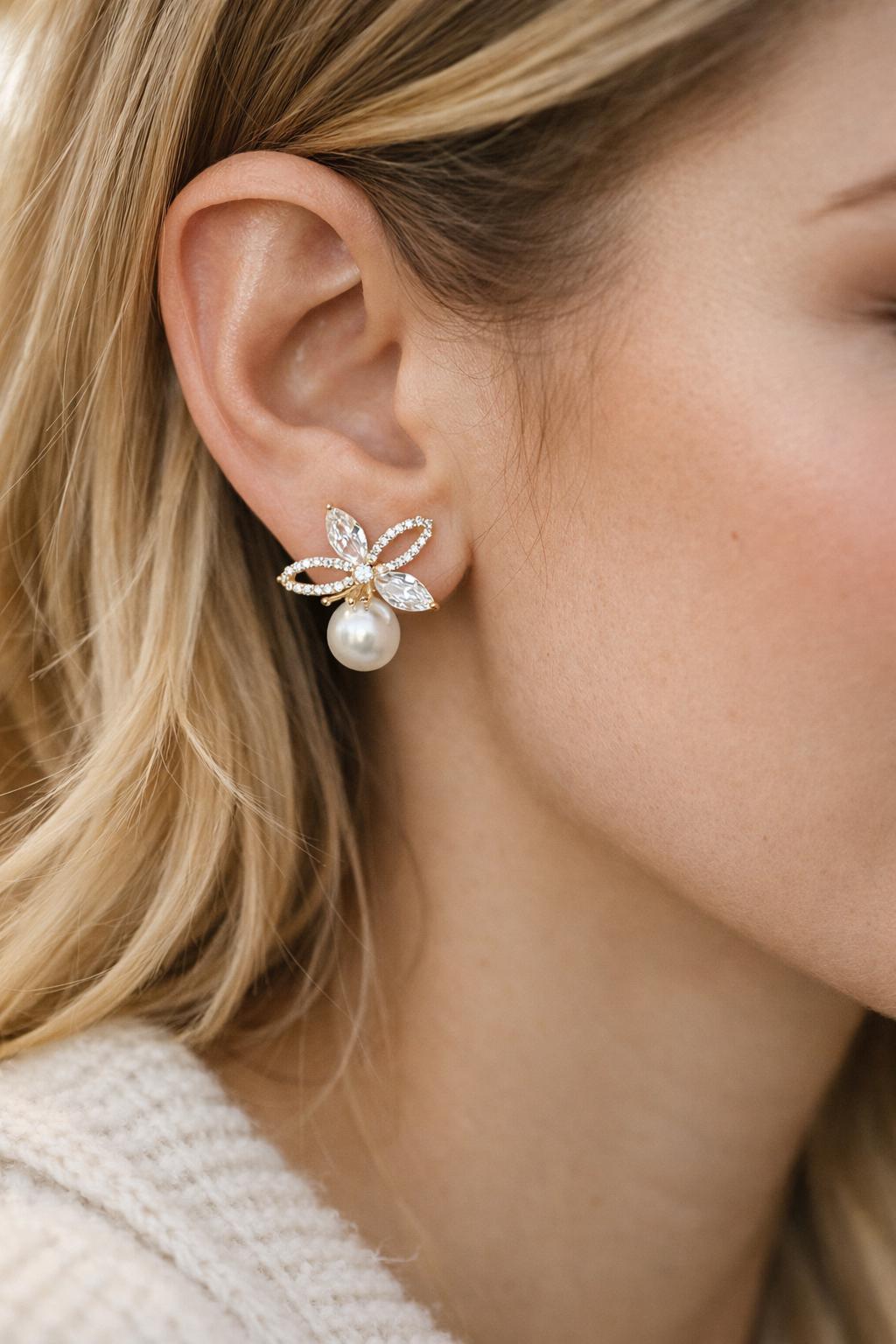 4pcs CZ Pave Gold Flower Earrings, Pearl Peg Earring Mounts, Foral Stud Earrings with Peg (GB-3083)