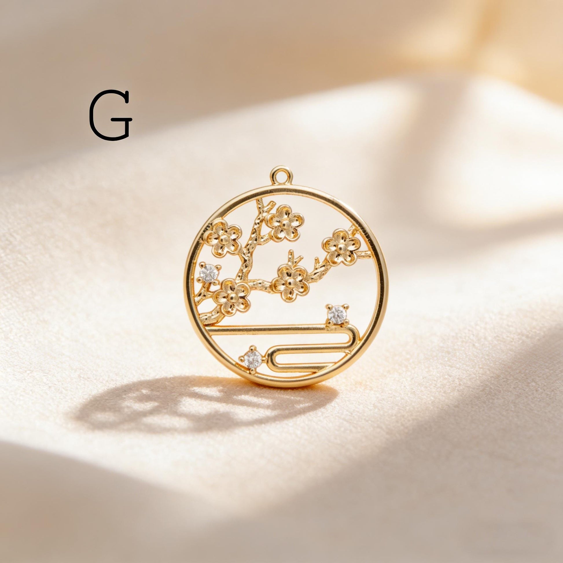 4pcs Gold/ Silver Tone Flower Leaf Charms , 18K Gold/ Rhodium plated Brass, Dainty Earring Pendants (GB-3118)