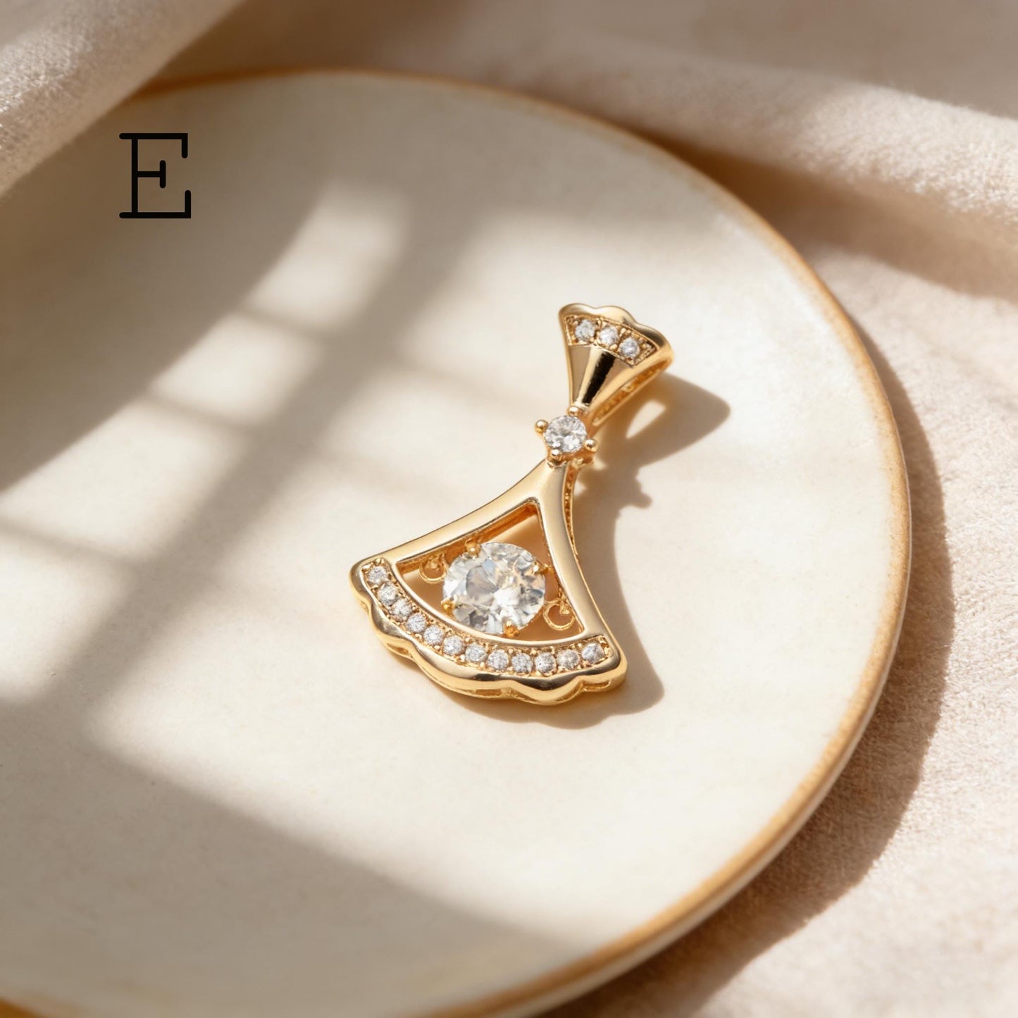 4pcs Gold/ Silver Tone Flower Leaf Charms , 18K Gold/ Rhodium plated Brass, Dainty Earring Pendants (GB-3118)