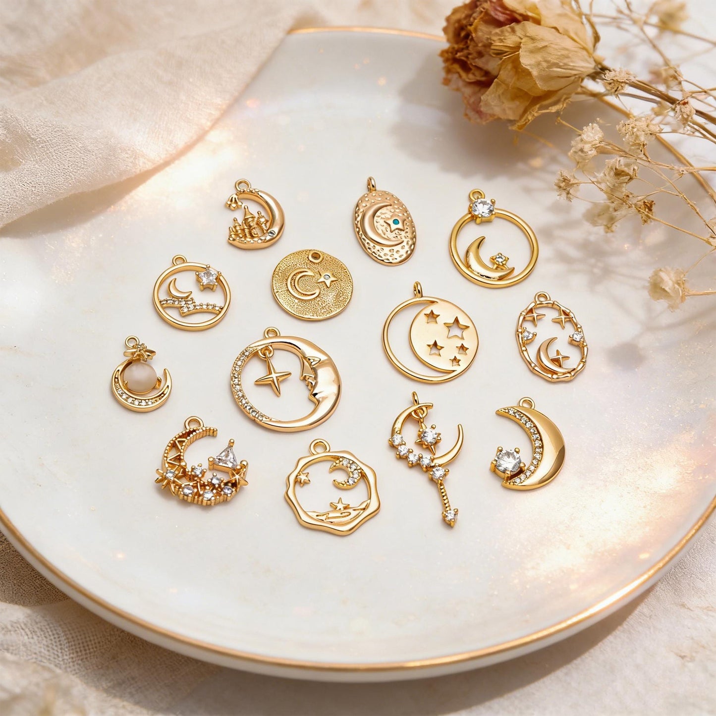 4pcs CZ pave Gold/ Silver Moon Star Charms, 18K Gold/ Rhodium plated Brass Moon Pendants (GB-2433)